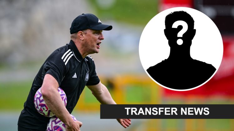 Eddie Howe gestures towards the Newcastle United squad in pre-season training. Inset, mystery person graphic.