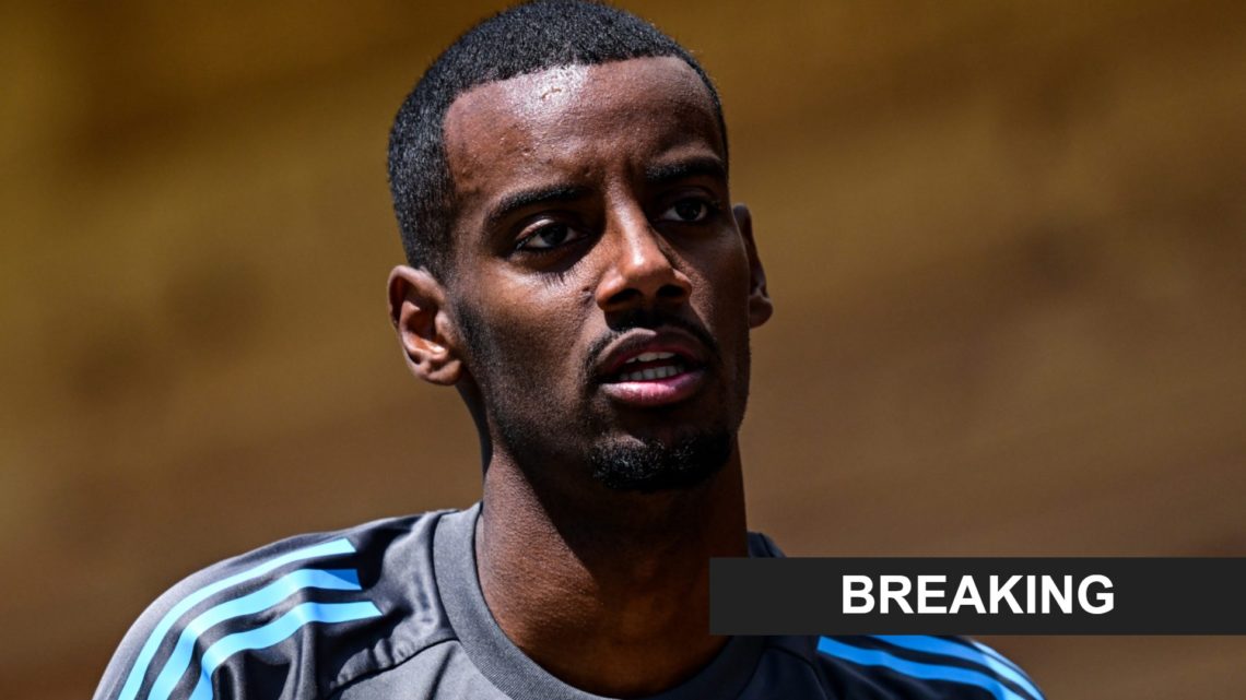 Alexander Isak during the Newcastle United Pre Season Training Session at FC Seefelder Plateau. Inset: a breaking news banner