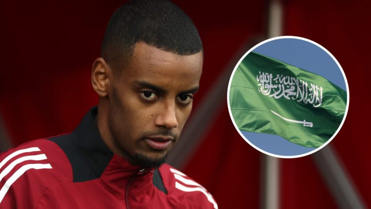 Alexander Isak warms up for Newcastle United, Saudi Arabia flag