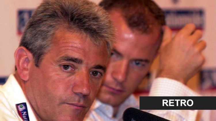 Kevin Keegan and Alan Shearer during an England press conference in 2000.