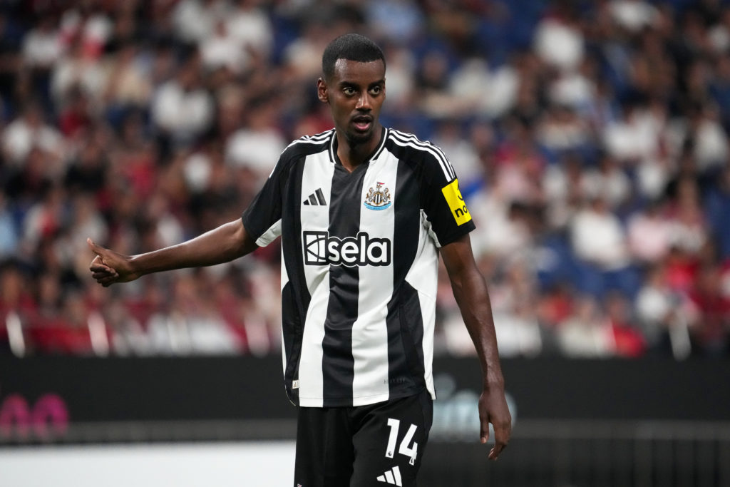Alexander Isak plays for Newcastle United in a friendly.