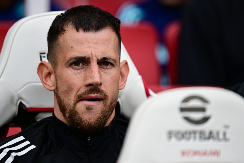 Martin Dubravka sits on the Newcastle United bench against Arsenal.
