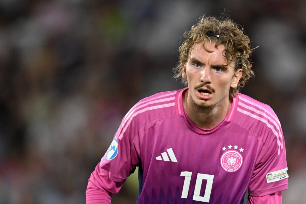 Nick Woltemade playing for Germany U21 against England U21 in the European Championship final.