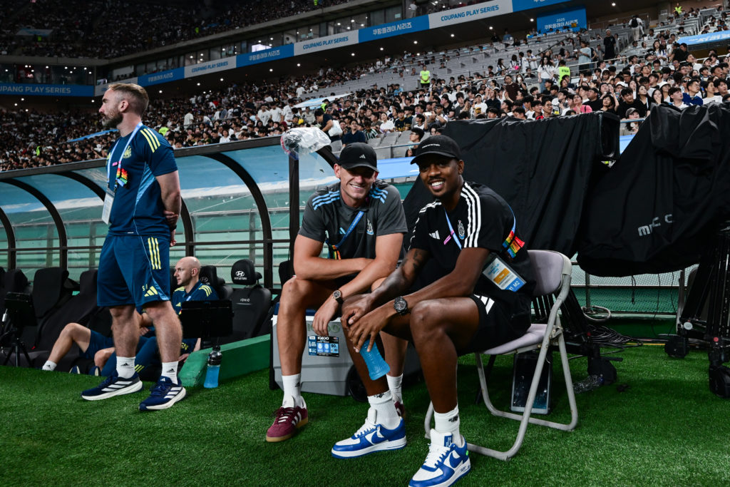 Sven Botman and Joe Willock pose for a photo during Newcastle United's pre-season game against Tottenham Hotspur.