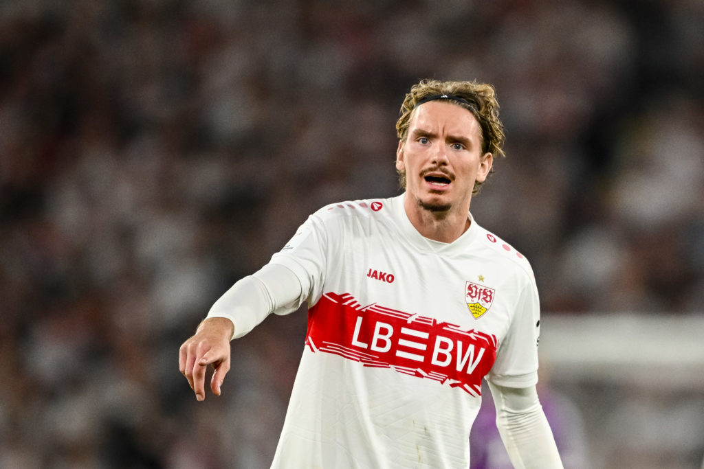 Nick Woltemade in action for Stuttgart against Bayern Munich.