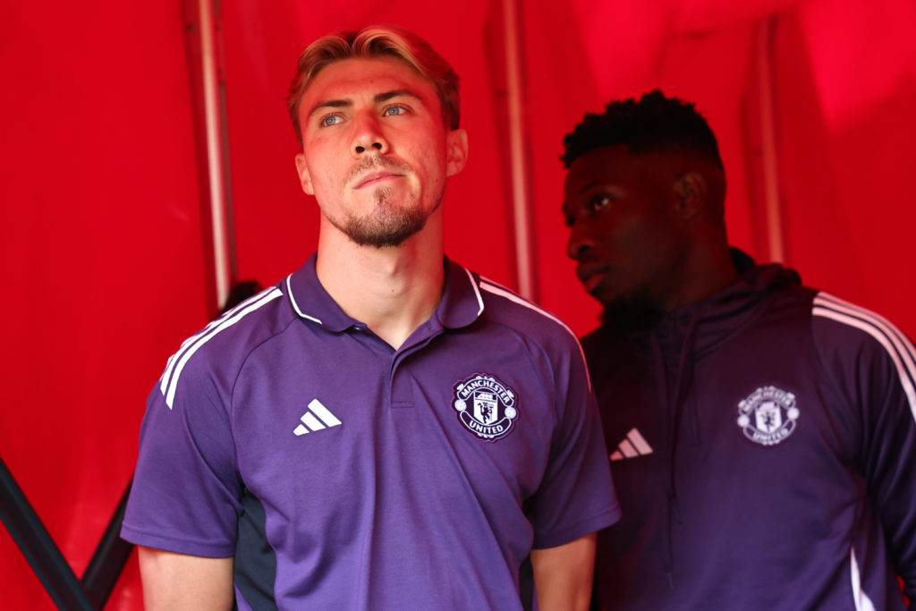 Rasmus Hojlund looks on in the tunnel before a Premier League game between Manchester United and Arsenal.
