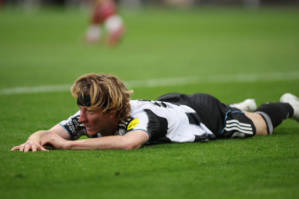 Newcastle United v Liverpool - Premier League