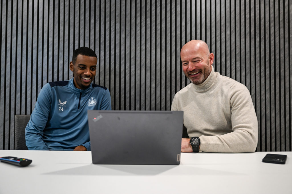 Alexander Isak and Alan Shearer meet at the Newcastle United training ground.