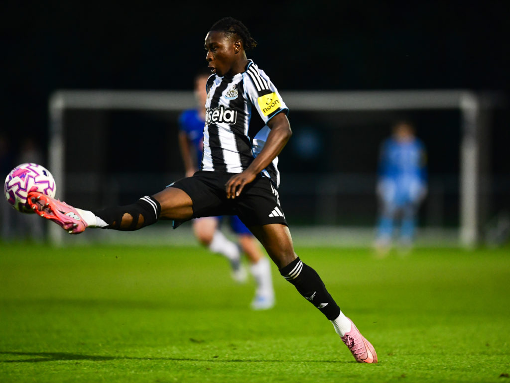 Trevan Sanusi with the ball during a Premier League 2 game between Newcastle United and Chelsea.