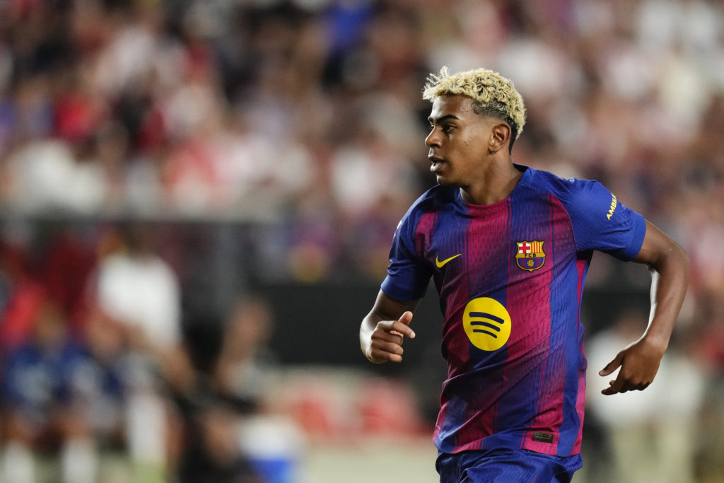Lamine Yamal playing for FC Barcelona in La Liga.