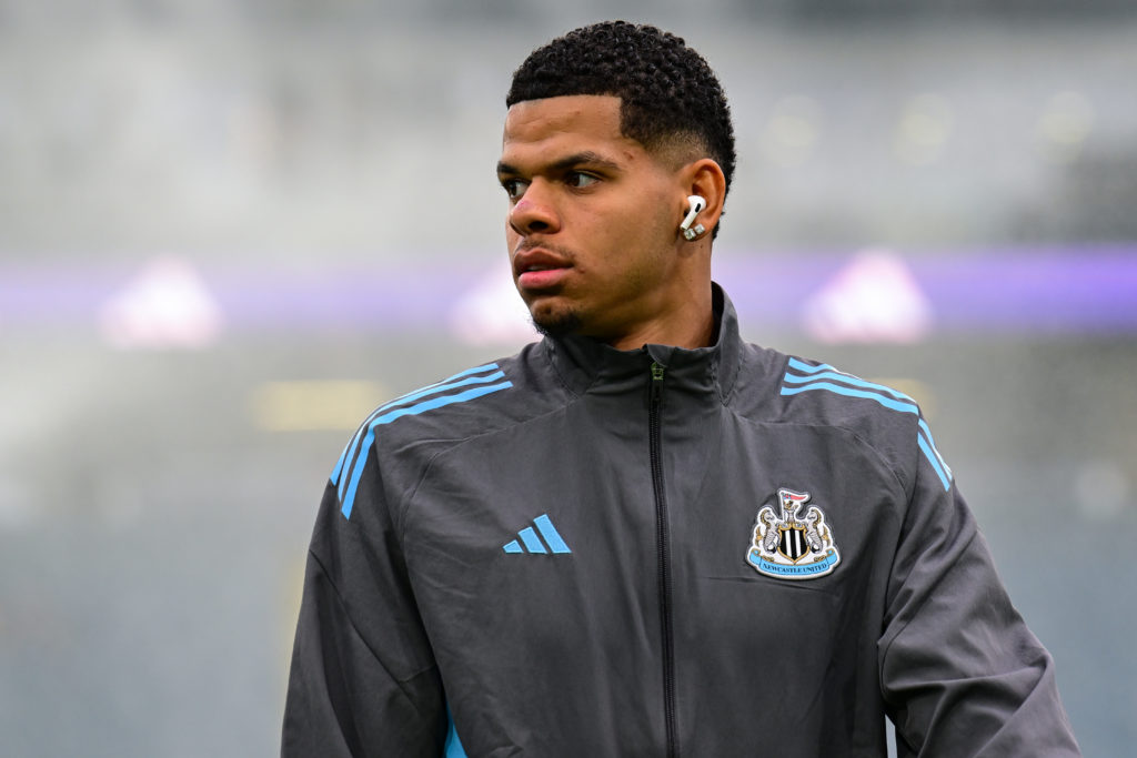 Will Osula arrives ahead of Newcastle United's game against Leeds United.