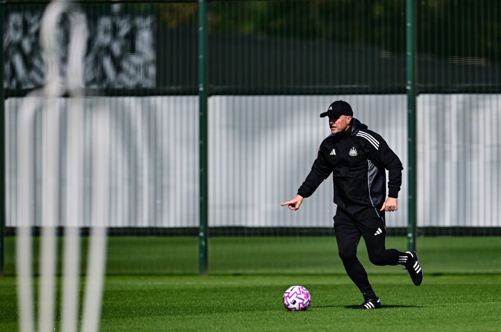 Eddie Howe runs with the ball during a Newcastle United Training Session