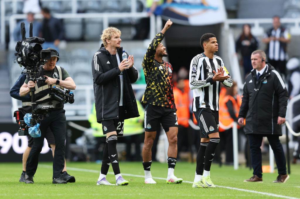 Newcastle United players applaud the fans following a Premier League game between Newcastle United and Wolves.