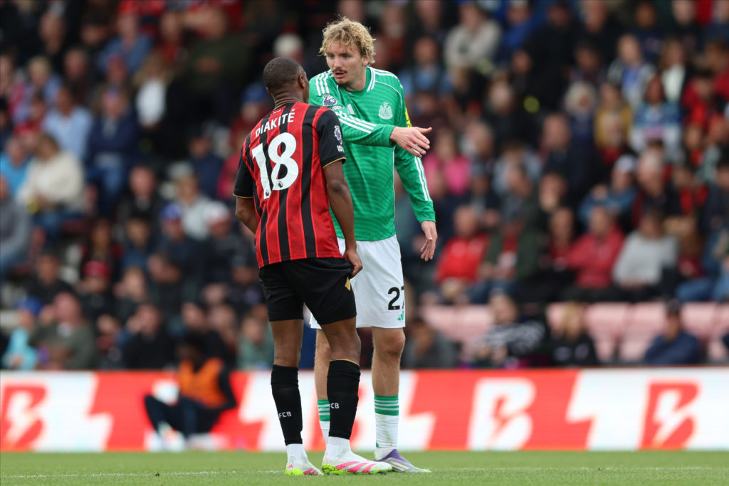 Nick Woltemade and Bafode Diakite discuss a penalty appeal during Bournemouth vs Newcastle United.