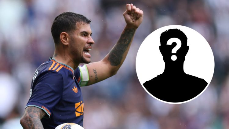 Bruno Guimaraes playing for Newcastle United, mystery player.