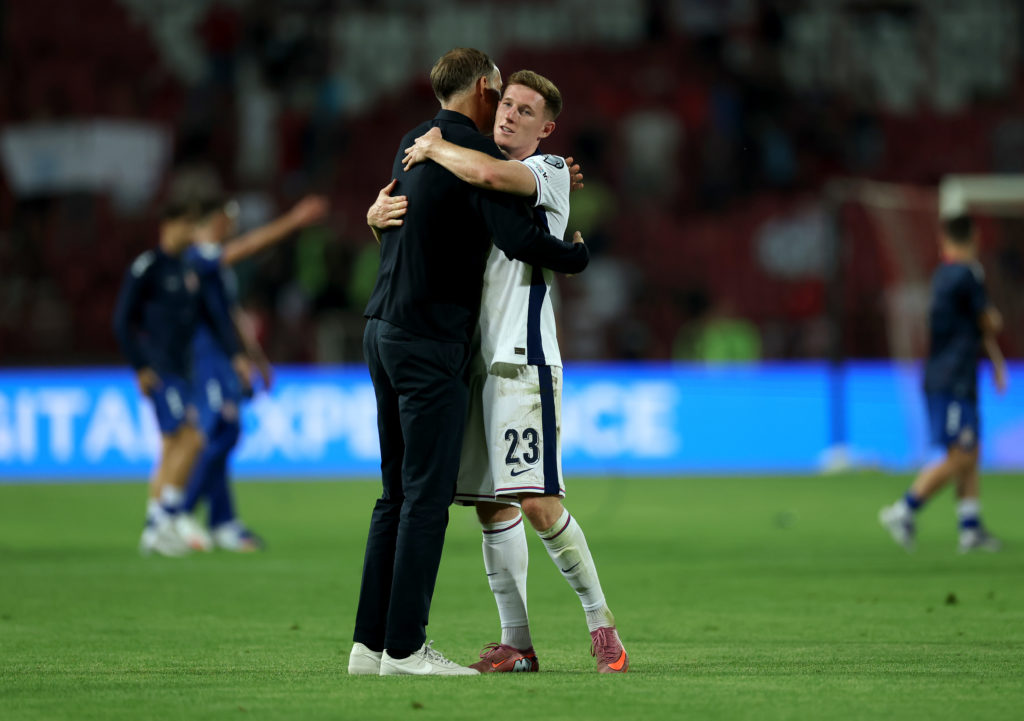 Thomas Tuchel hugs Elliot Anderson.