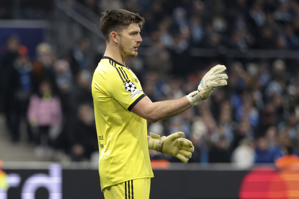 Nick Pope playing in Newcastle United's Champions League game against Marseille.