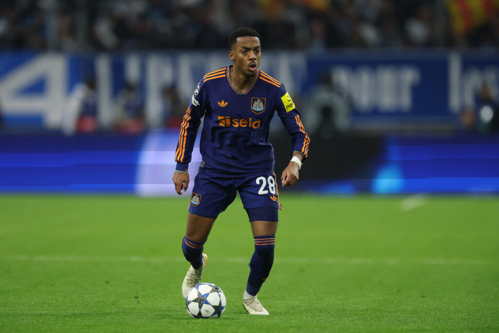 Joe Willock in action for Newcastle United against Marseille in the Champions League.
