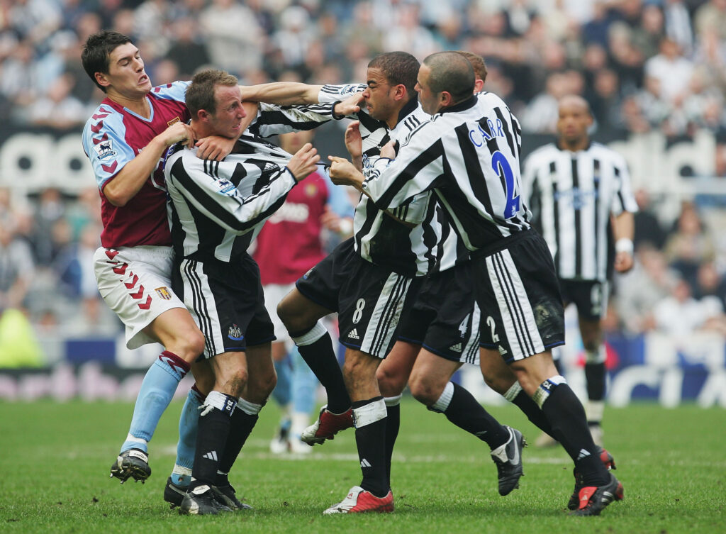Lee Bowyer and Kieron Dyer clashing during Newcastle United v Aston Villa