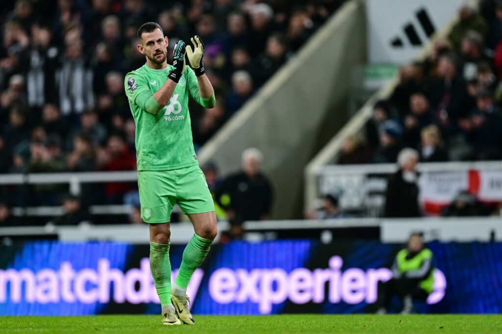 Martin Dubravka applauds Newcastle United fans while playing for Burnley.