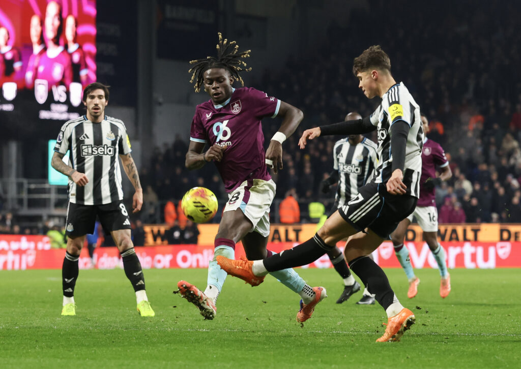 Lewis Miley in action for Newcastle United against Burnley.