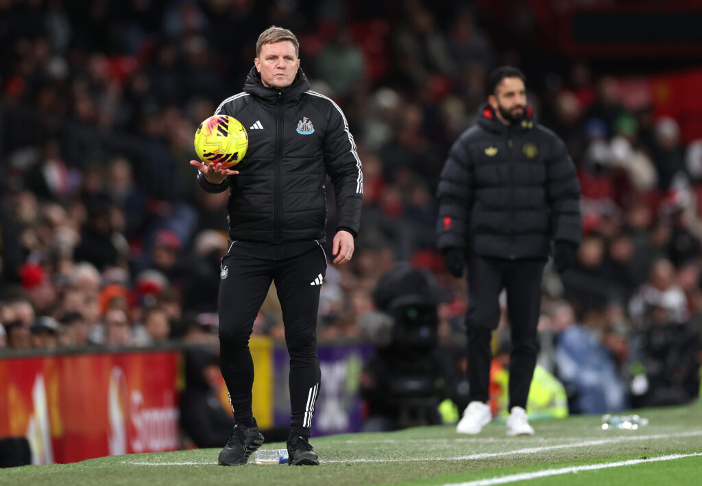 Eddie Howe managing Newcastle United against Manchester United.