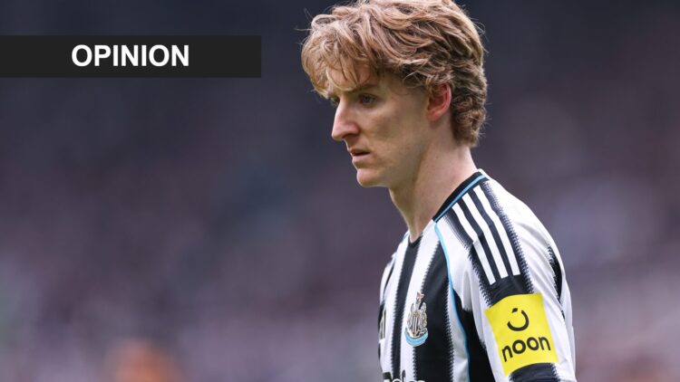 Anthony Gordon playing for Newcastle United against Sunderland. An 'opinion' banner has been added.